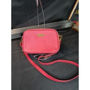 Joy & Iman Red leather purse, crossbody bag, Double Zipper Lots Of Room.